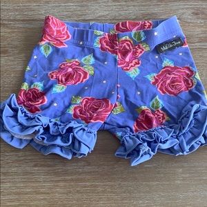 Shorty flare shorts